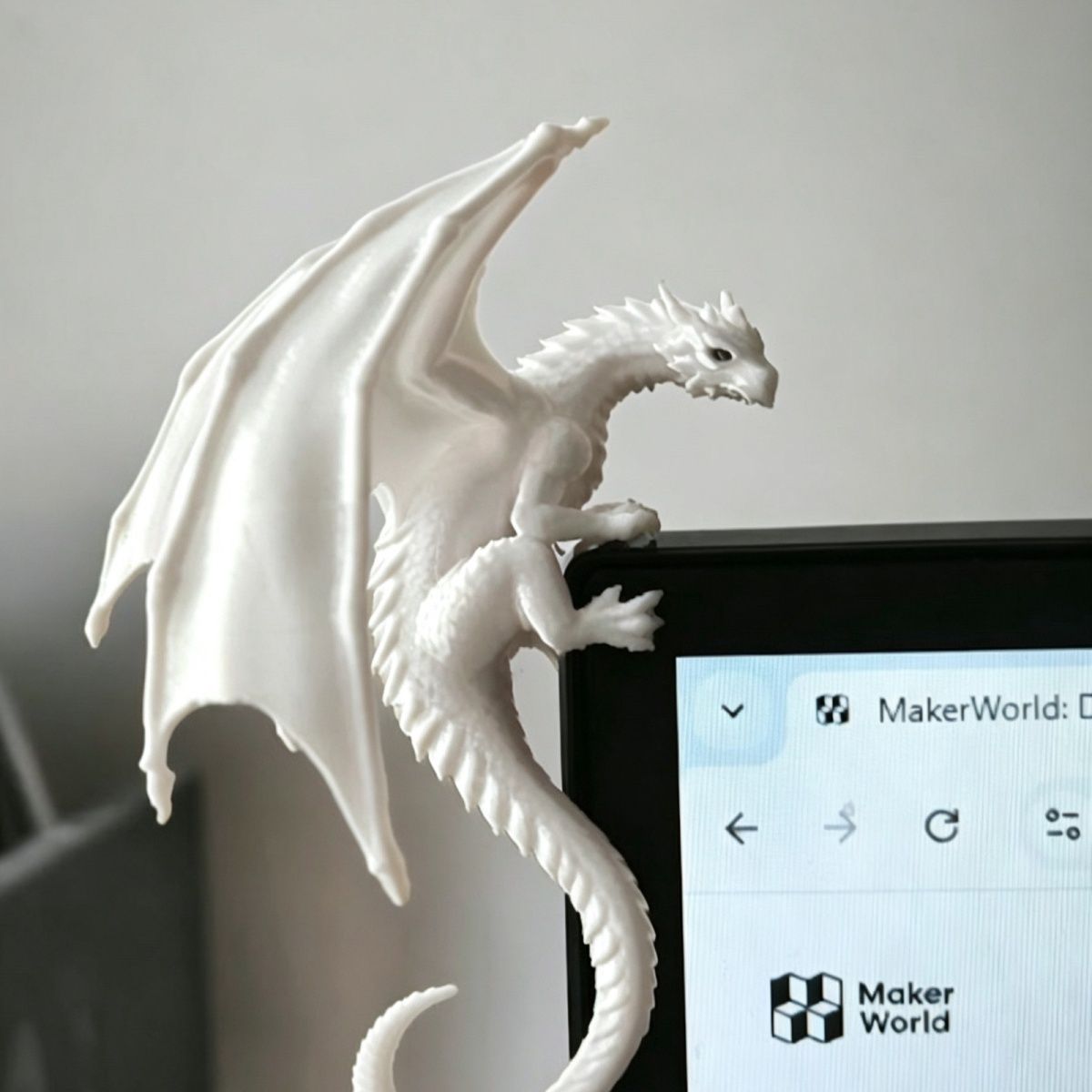 Figura de Dragão Estilizada pa - Esports Gaming Monitor avaliação e preço